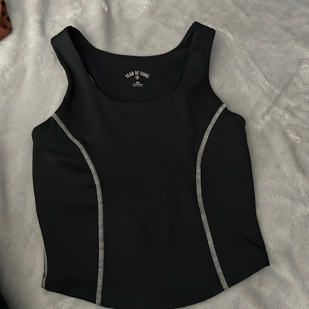 Active top